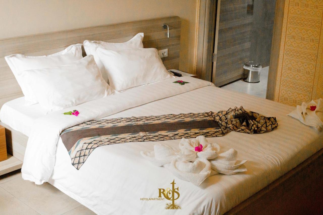 Roots Hotel Apartments أبيدجان المظهر الخارجي الصورة