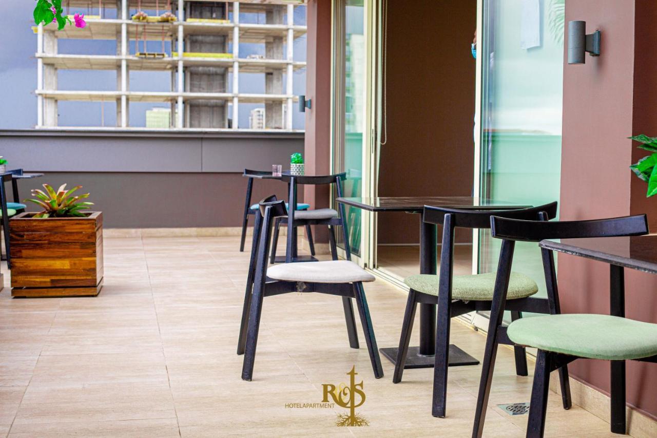 Roots Hotel Apartments أبيدجان المظهر الخارجي الصورة