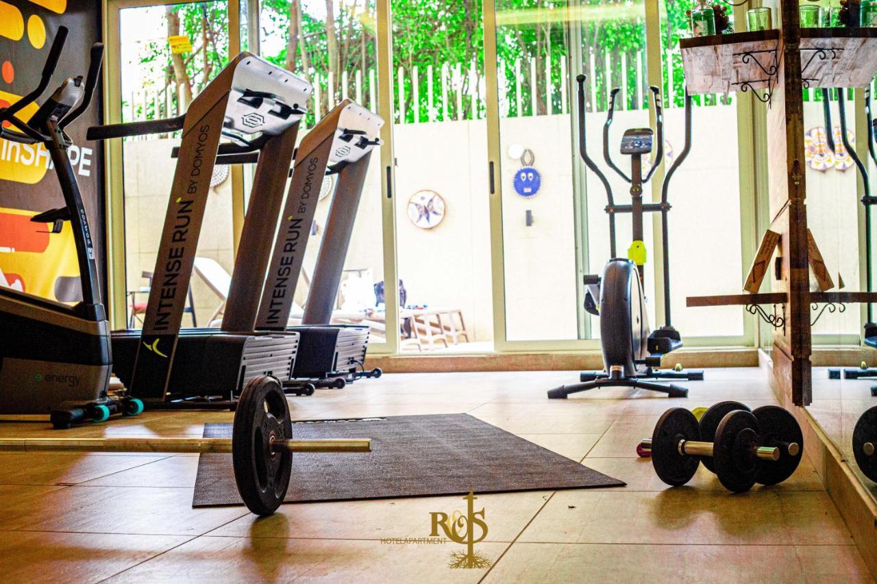 Roots Hotel Apartments أبيدجان المظهر الخارجي الصورة