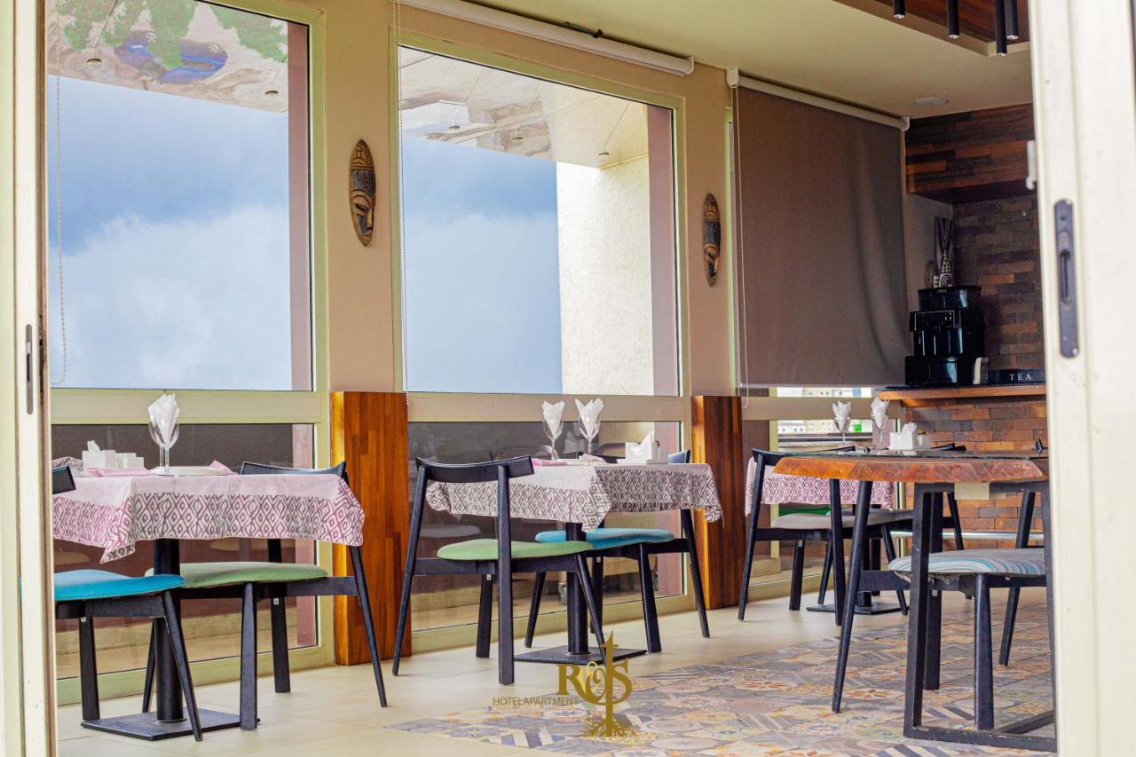 Roots Hotel Apartments أبيدجان المظهر الخارجي الصورة