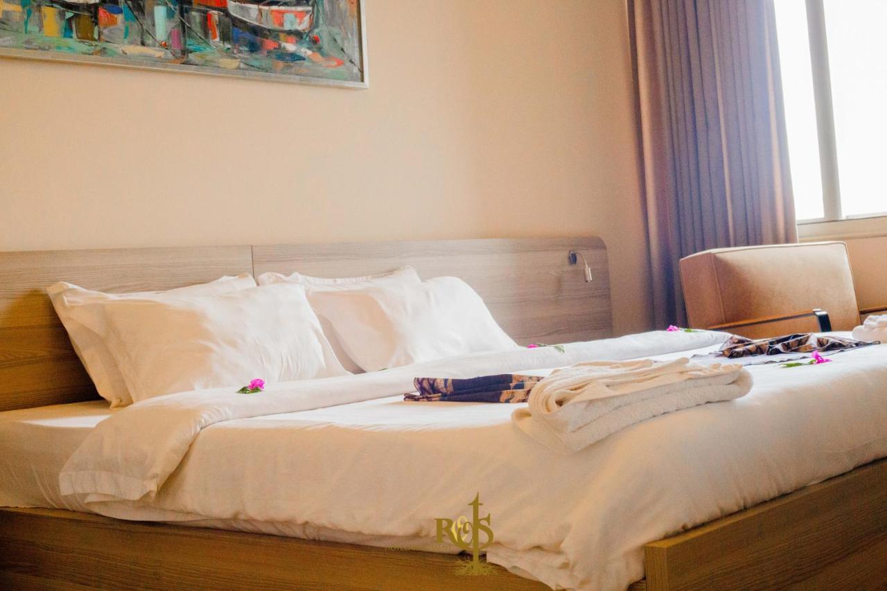 Roots Hotel Apartments أبيدجان المظهر الخارجي الصورة