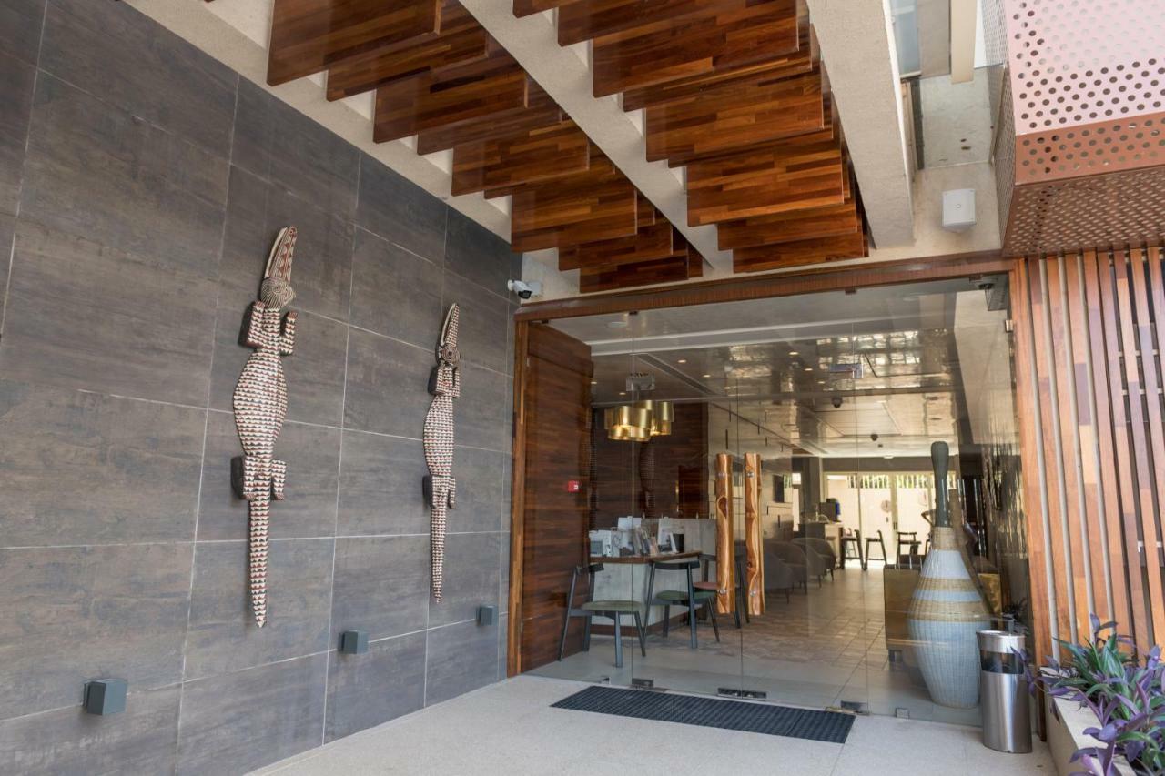 Roots Hotel Apartments أبيدجان المظهر الخارجي الصورة